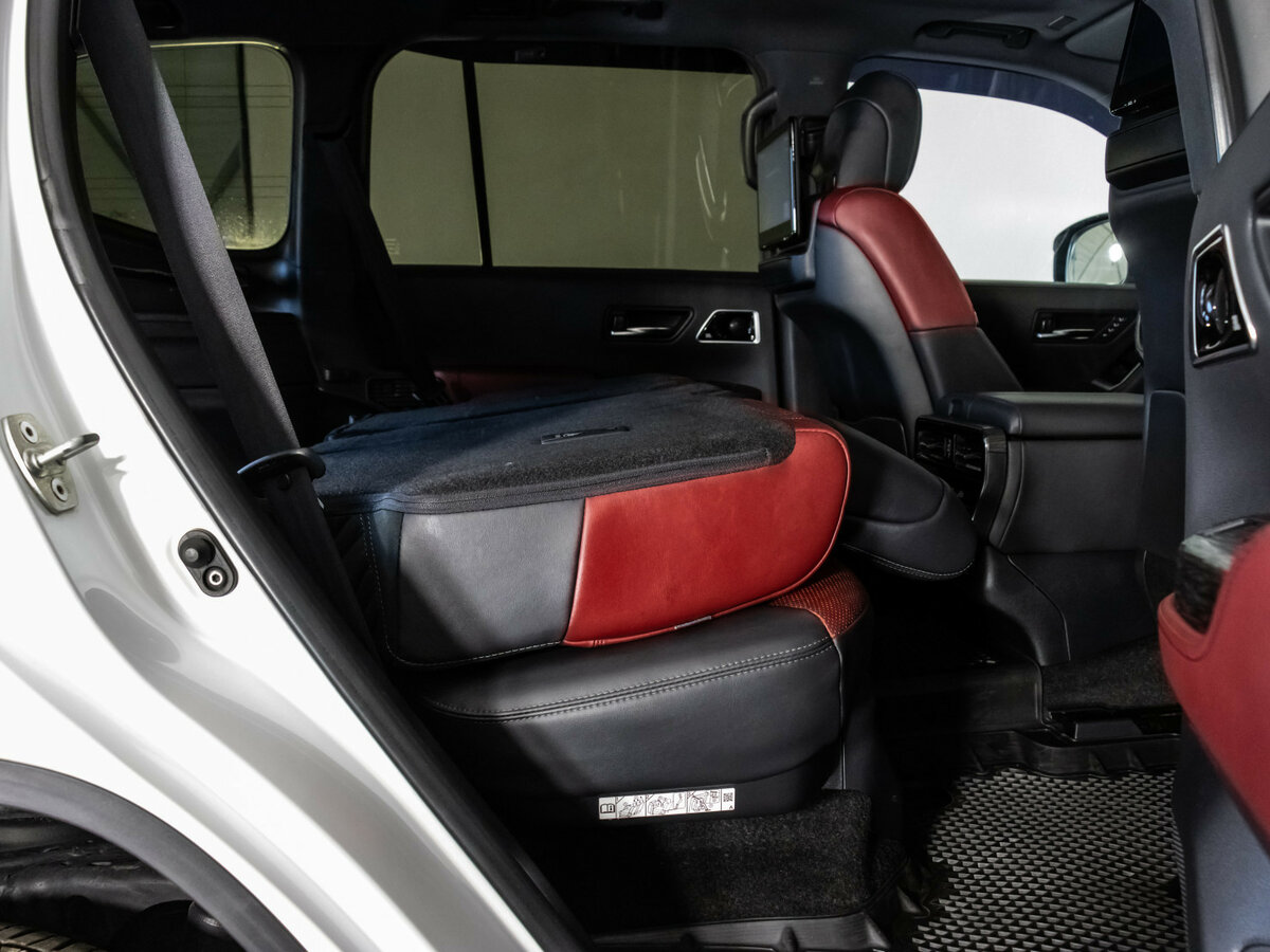 Toyota Land Cruiser с пробегом — 2022 год. Фото: #28