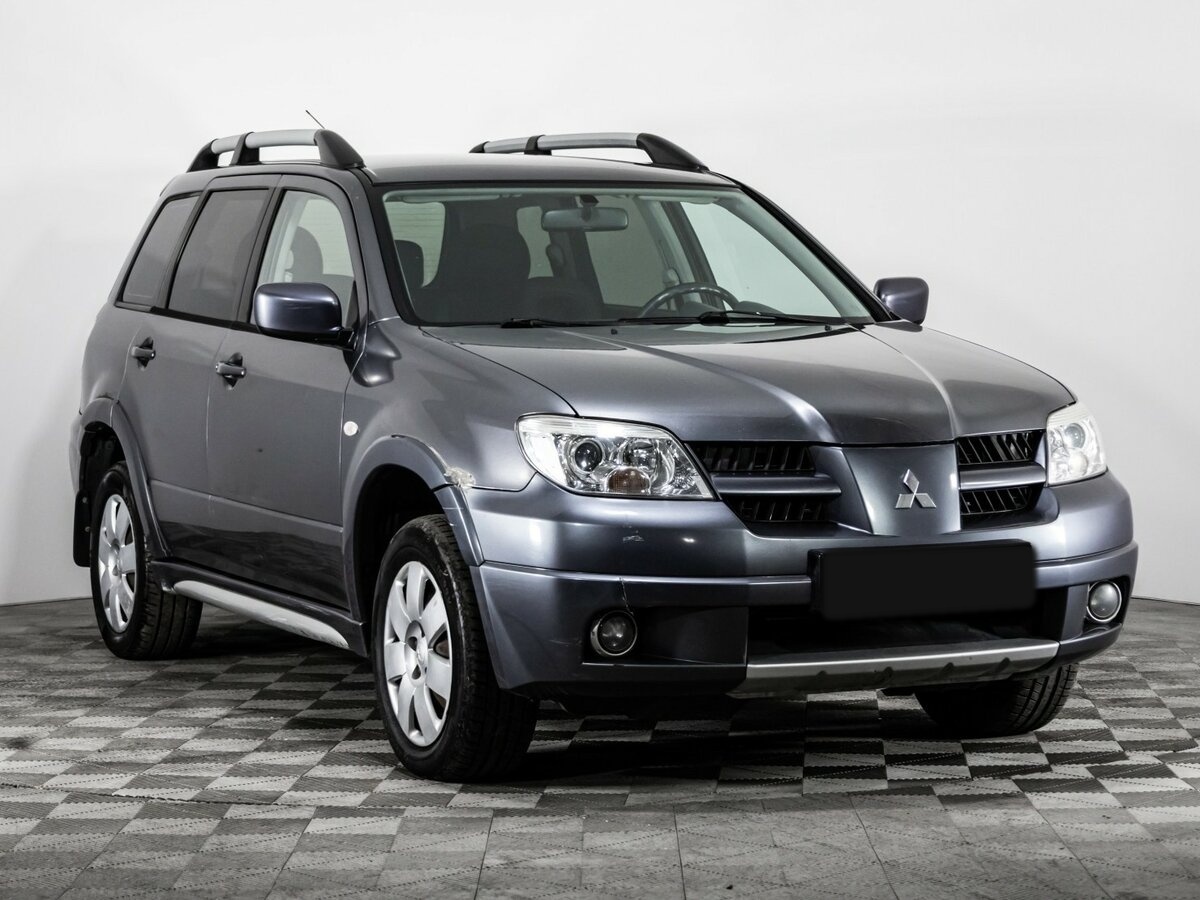 Mitsubishi Outlander с пробегом — 2007 год. Фото: #2
