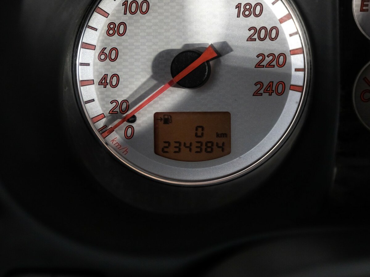 Mitsubishi Outlander с пробегом — 2007 год. Фото: #18