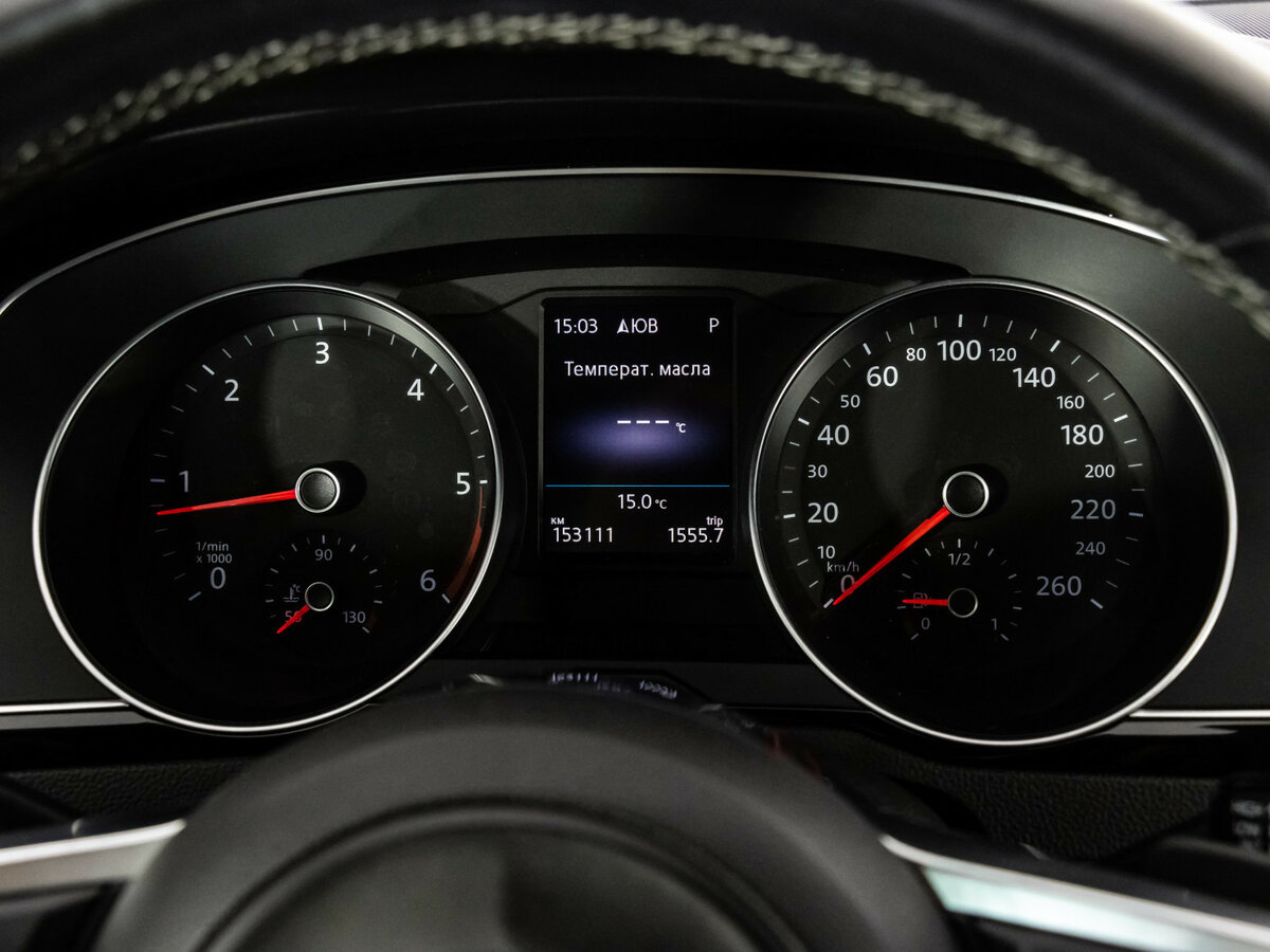 Volkswagen Passat с пробегом — 2018 год. Фото: #11