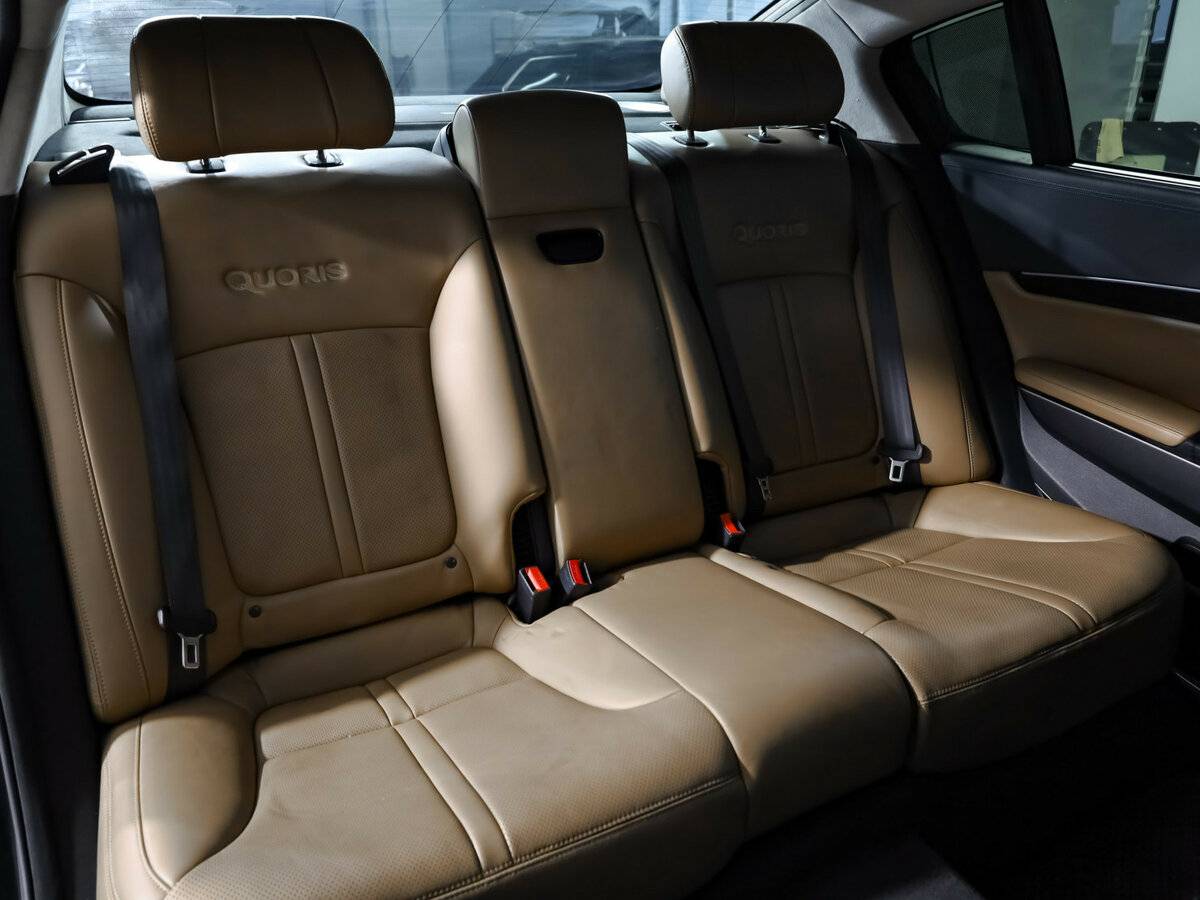 Kia Quoris с пробегом — 2017 год. Фото: #27