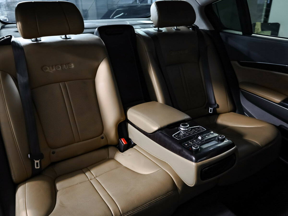 Kia Quoris с пробегом — 2017 год. Фото: #28