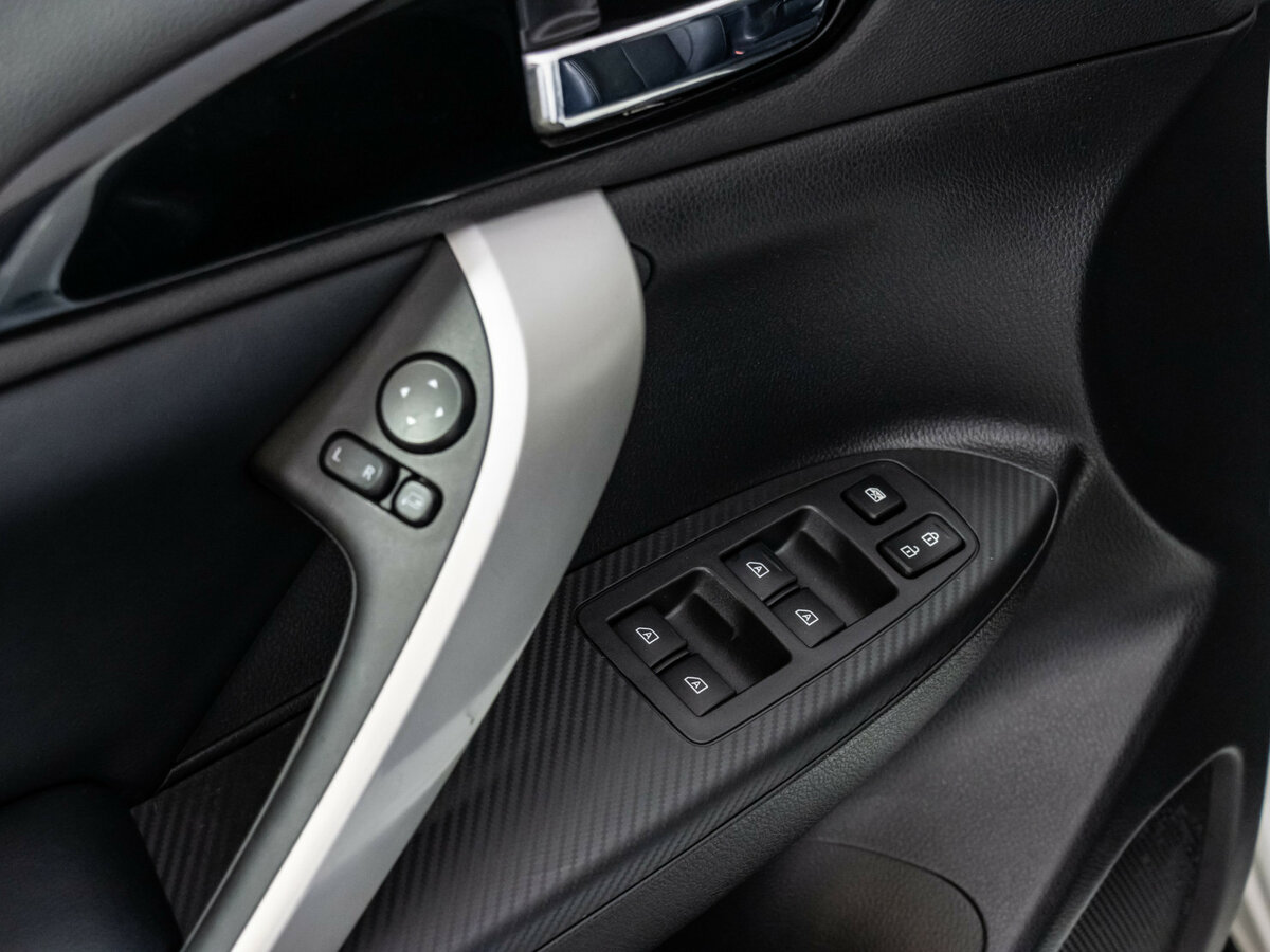 Mitsubishi Eclipse Cross с пробегом — 2022 год. Фото: #12