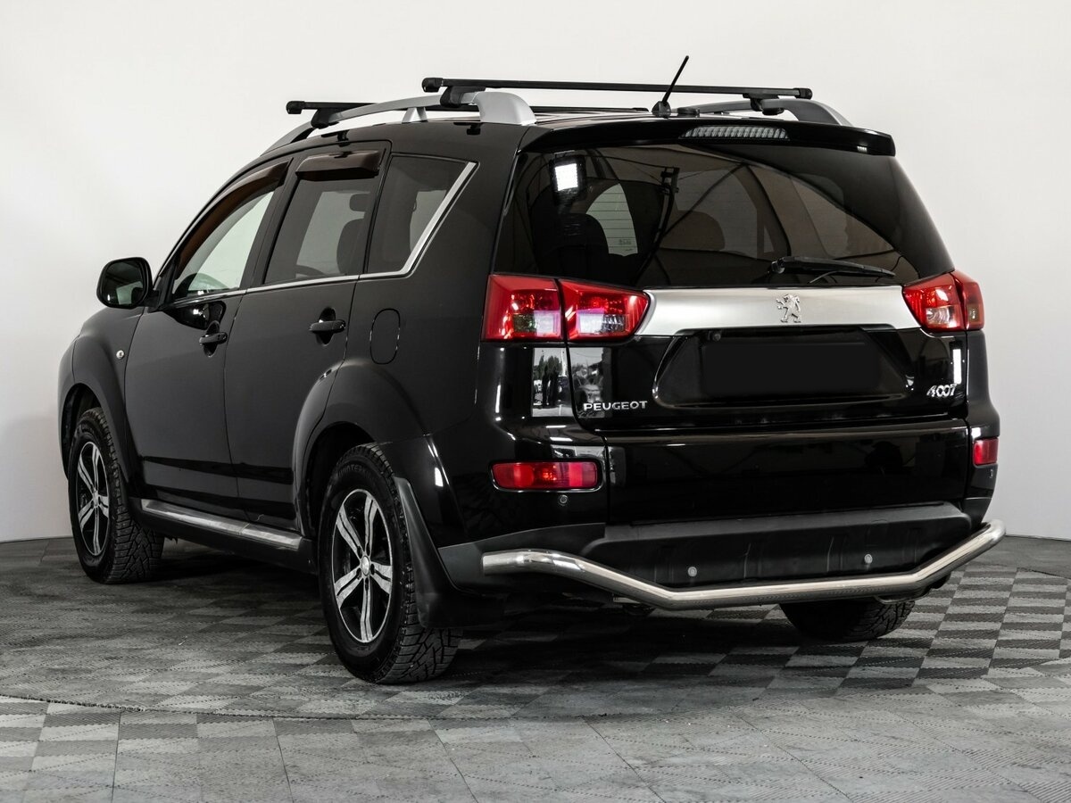 Peugeot 4007 с пробегом — 2008 год. Фото: #5