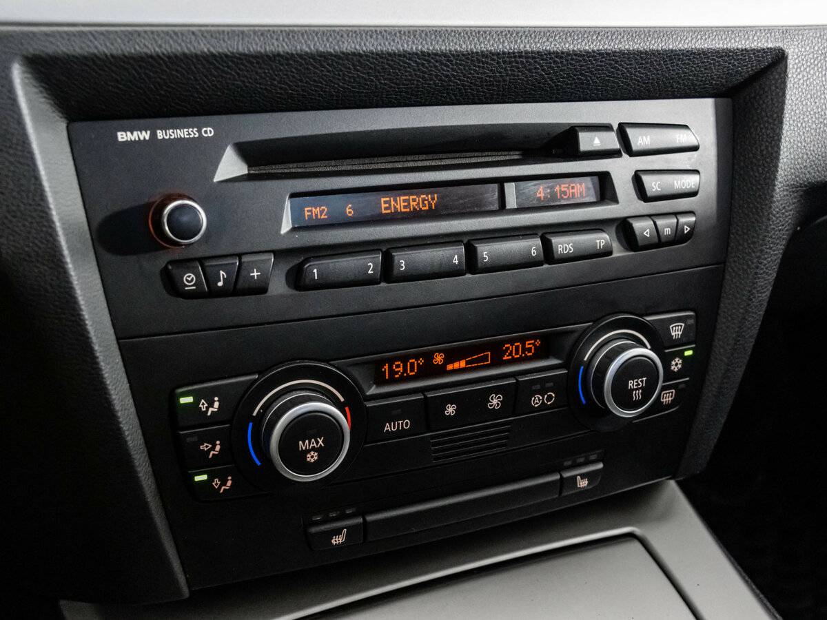 BMW 3 серии с пробегом — 2008 год. Фото: #14