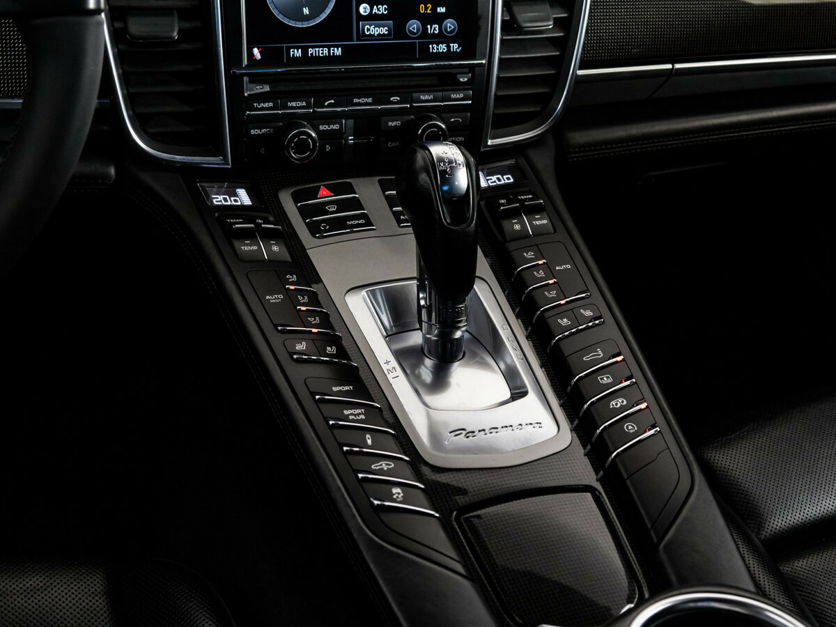 Porsche Panamera с пробегом — 2012 год. Фото: #14