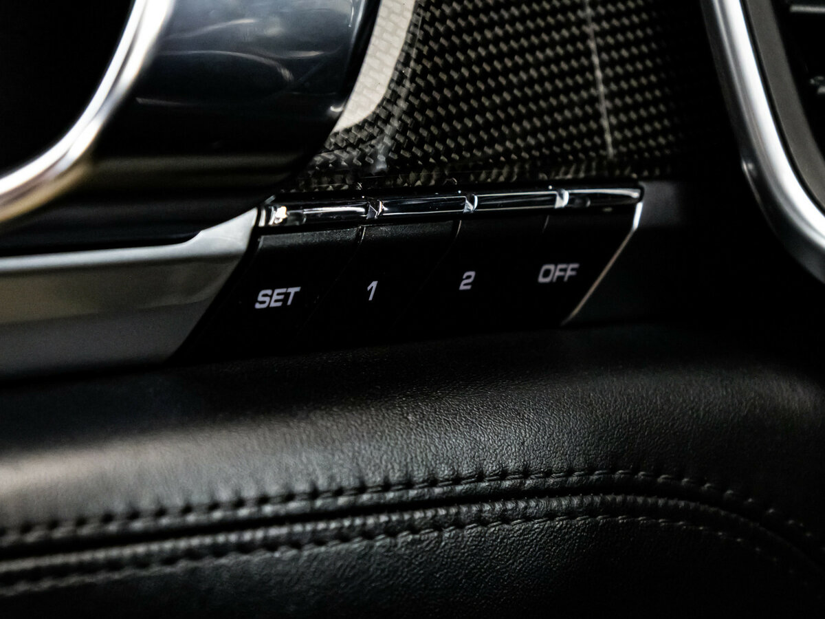 Porsche Panamera с пробегом — 2012 год. Фото: #21