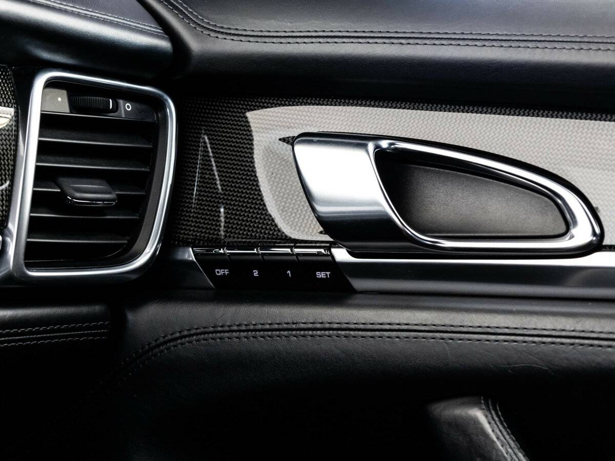 Porsche Panamera с пробегом — 2012 год. Фото: #23