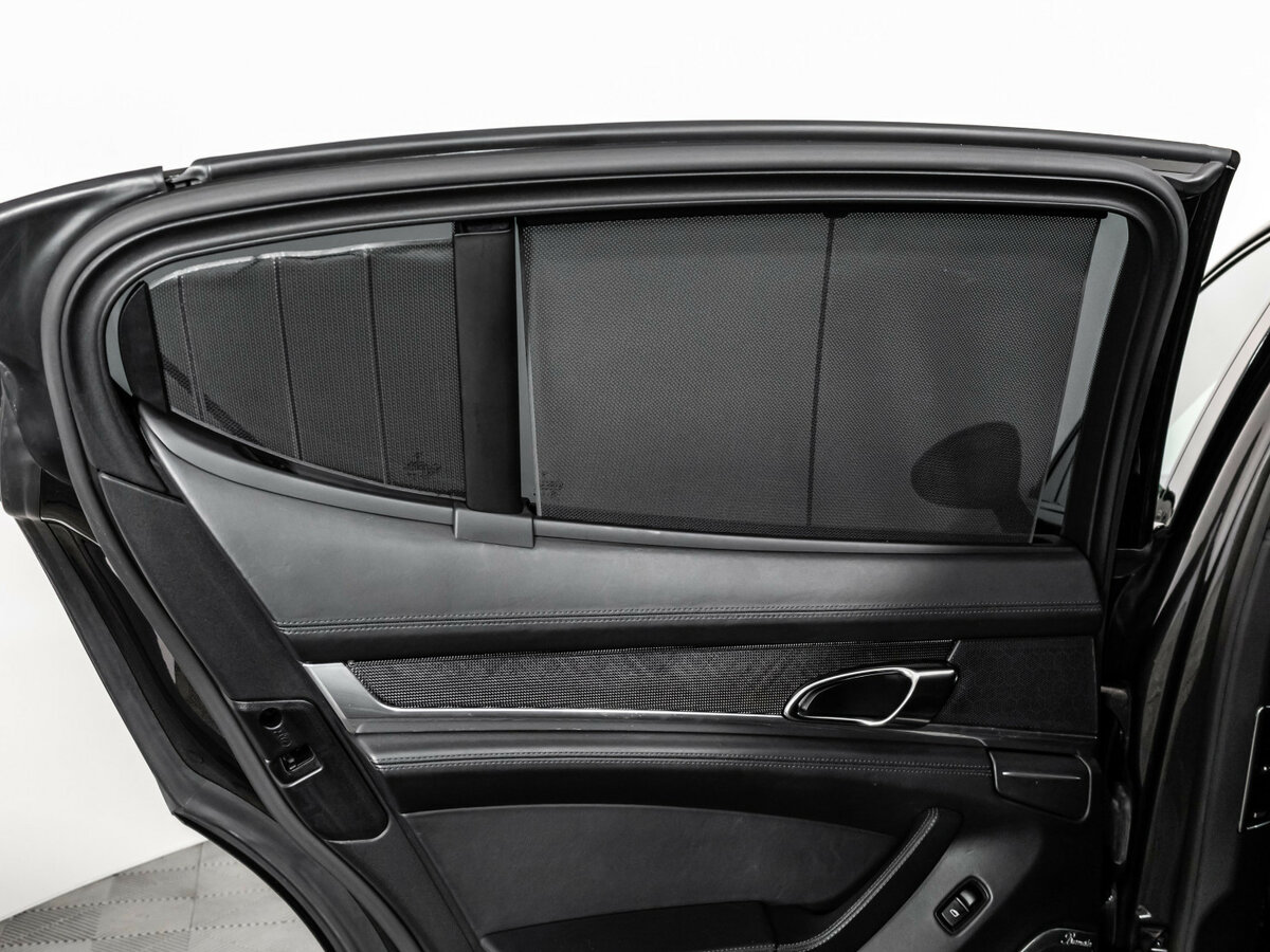 Porsche Panamera с пробегом — 2012 год. Фото: #25