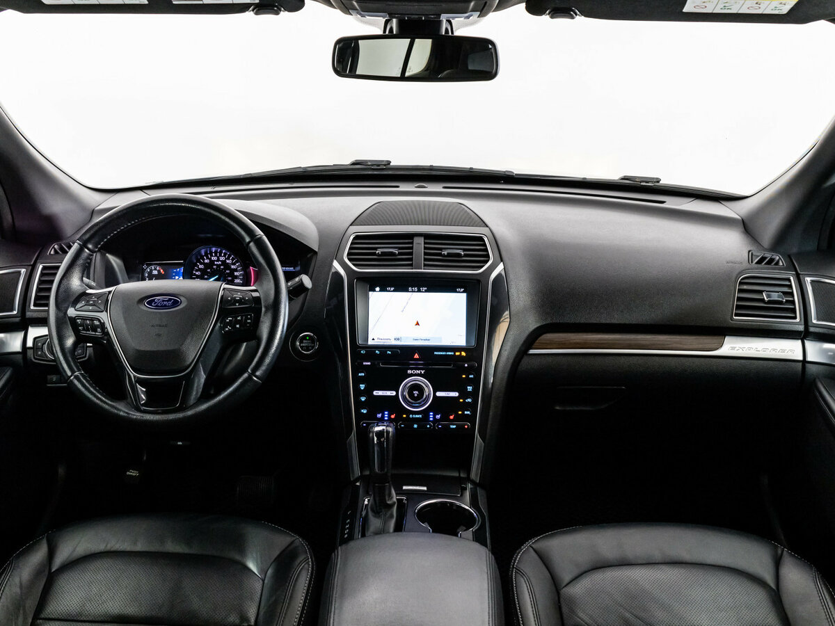 Ford Explorer с пробегом — 2018 год. Фото: #8