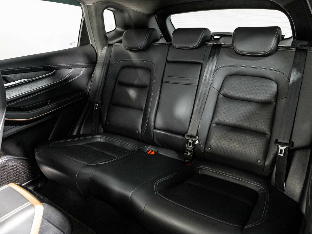 EXEED LX с пробегом — 2024 год. Фото: #14