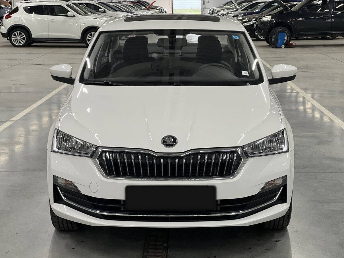 Skoda Rapid с пробегом — 2023 год. Фото: #1