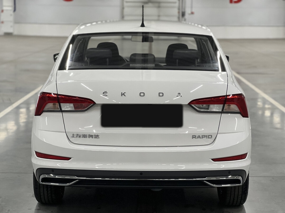 Skoda Rapid с пробегом — 2023 год. Фото: #5