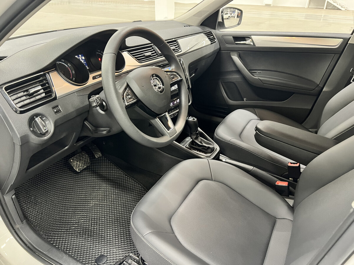 Skoda Rapid с пробегом — 2023 год. Фото: #14