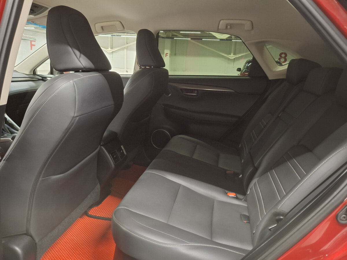 Lexus NX с пробегом — 2017 год. Фото: #11