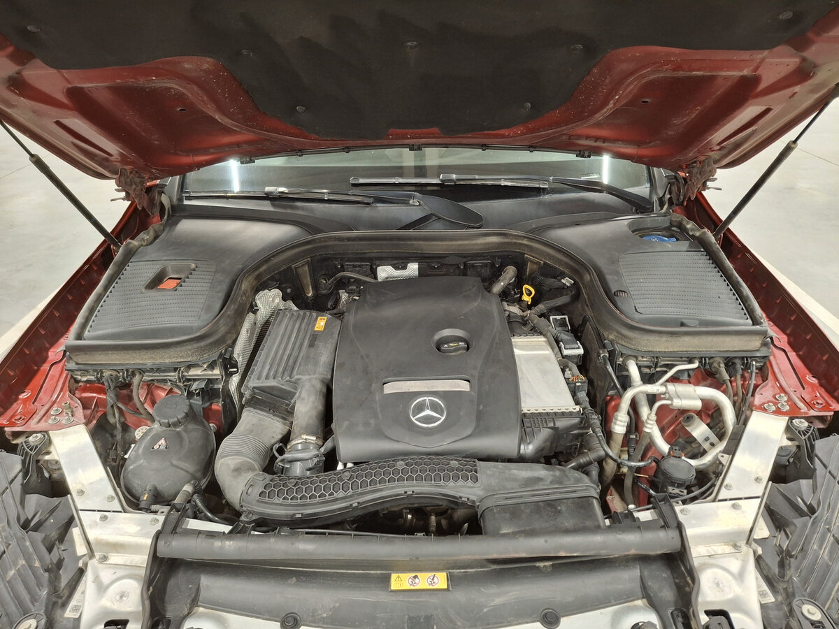 Mercedes-Benz GLC с пробегом — 2018 год. Фото: #8