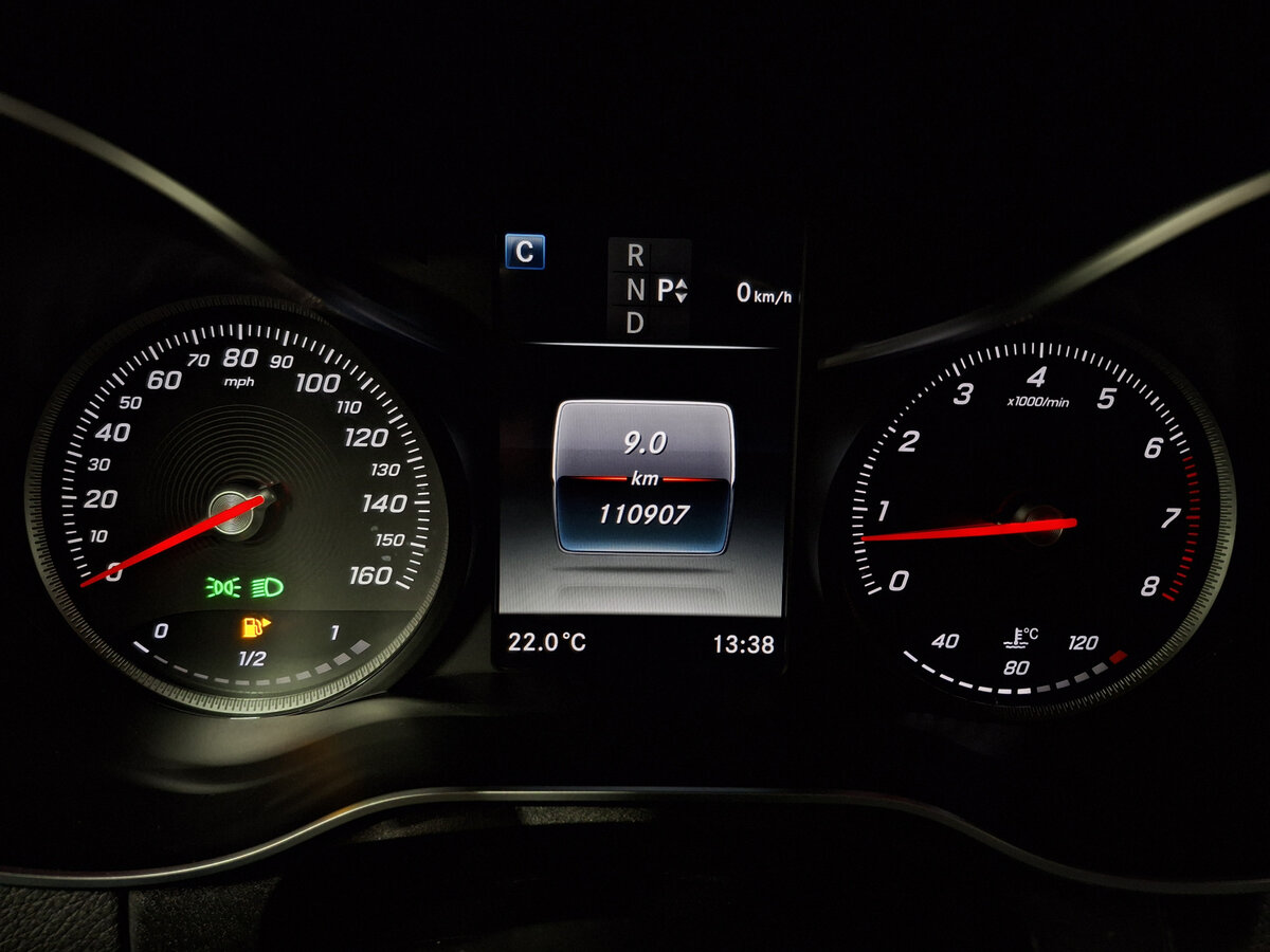 Mercedes-Benz GLC с пробегом — 2018 год. Фото: #12