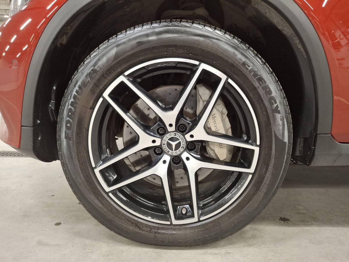 Mercedes-Benz GLC с пробегом — 2018 год. Фото: #15