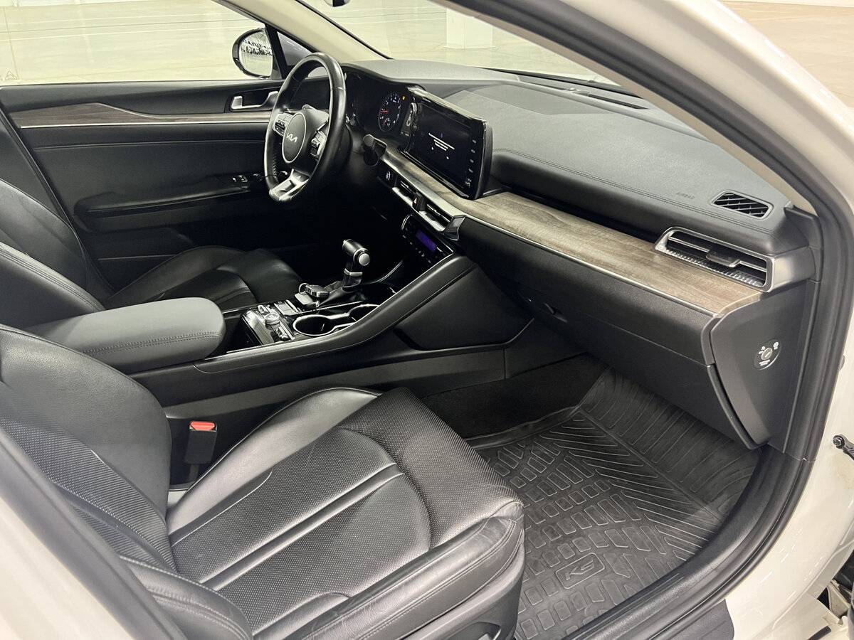 Kia K5 с пробегом — 2022 год. Фото: #10