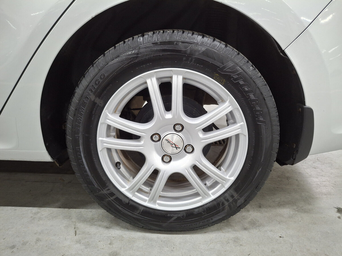 Kia Rio с пробегом — 2017 год. Фото: #16