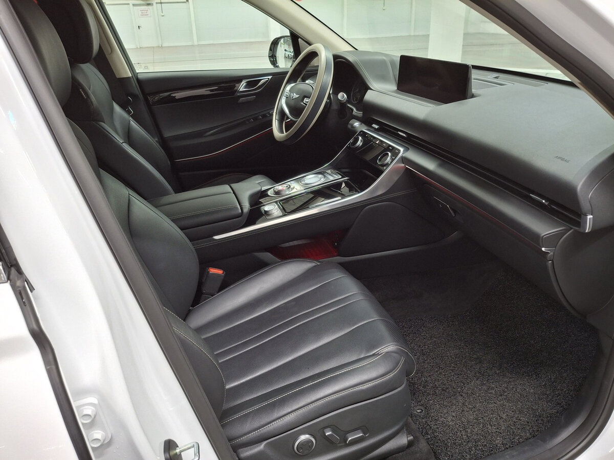 Genesis GV80 с пробегом — 2020 год. Фото: #10