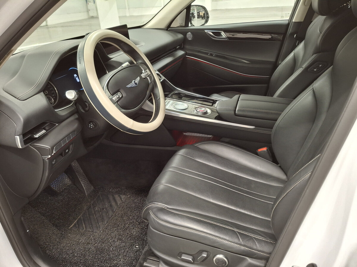 Genesis GV80 с пробегом — 2020 год. Фото: #15