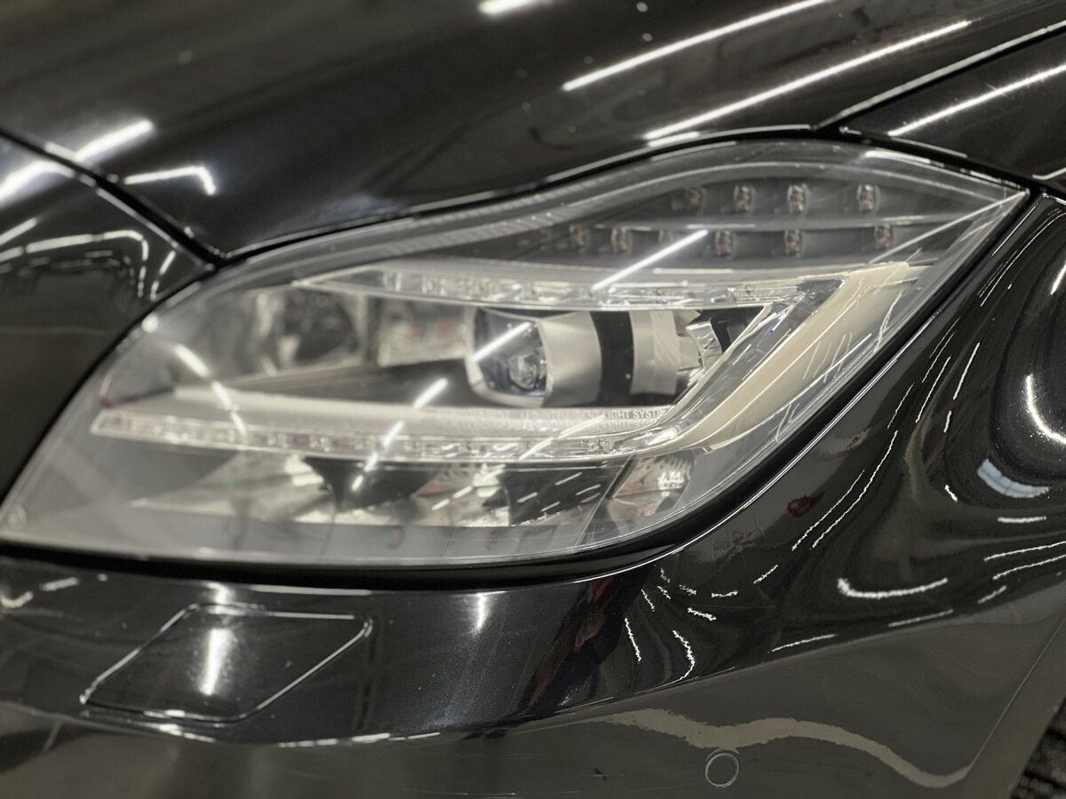 Mercedes-Benz CLS с пробегом — 2012 год. Фото: #14