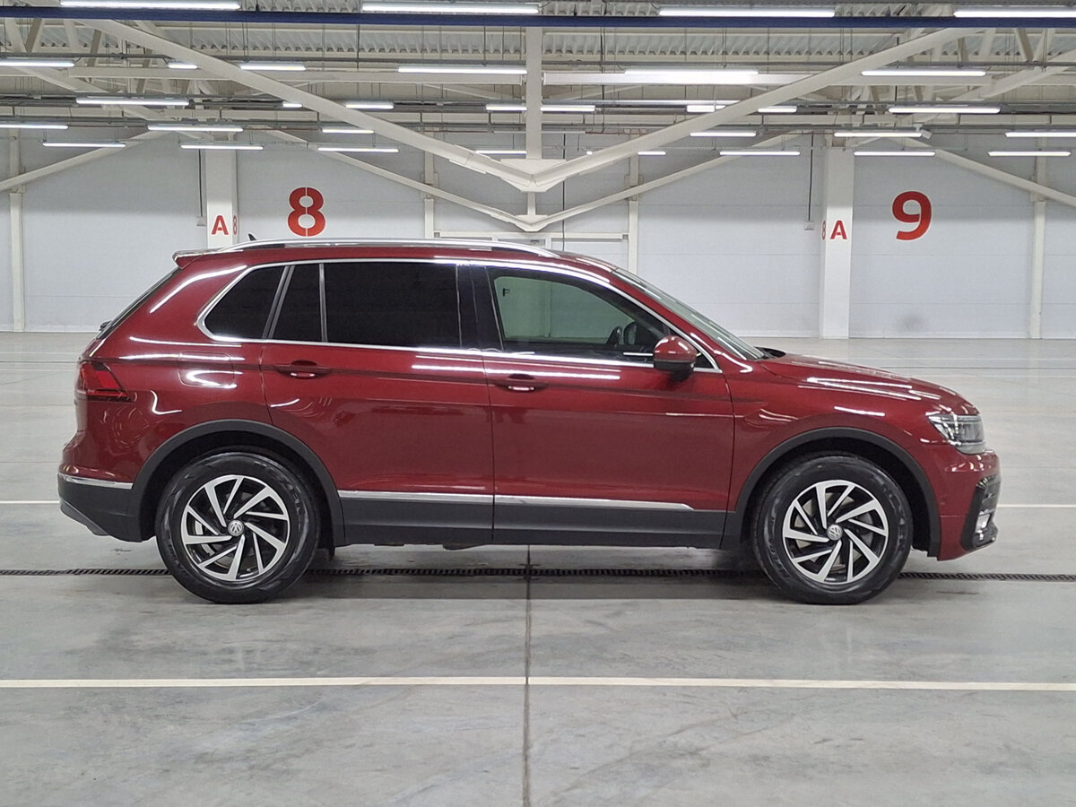 Volkswagen Tiguan с пробегом — 2018 год. Фото: #3