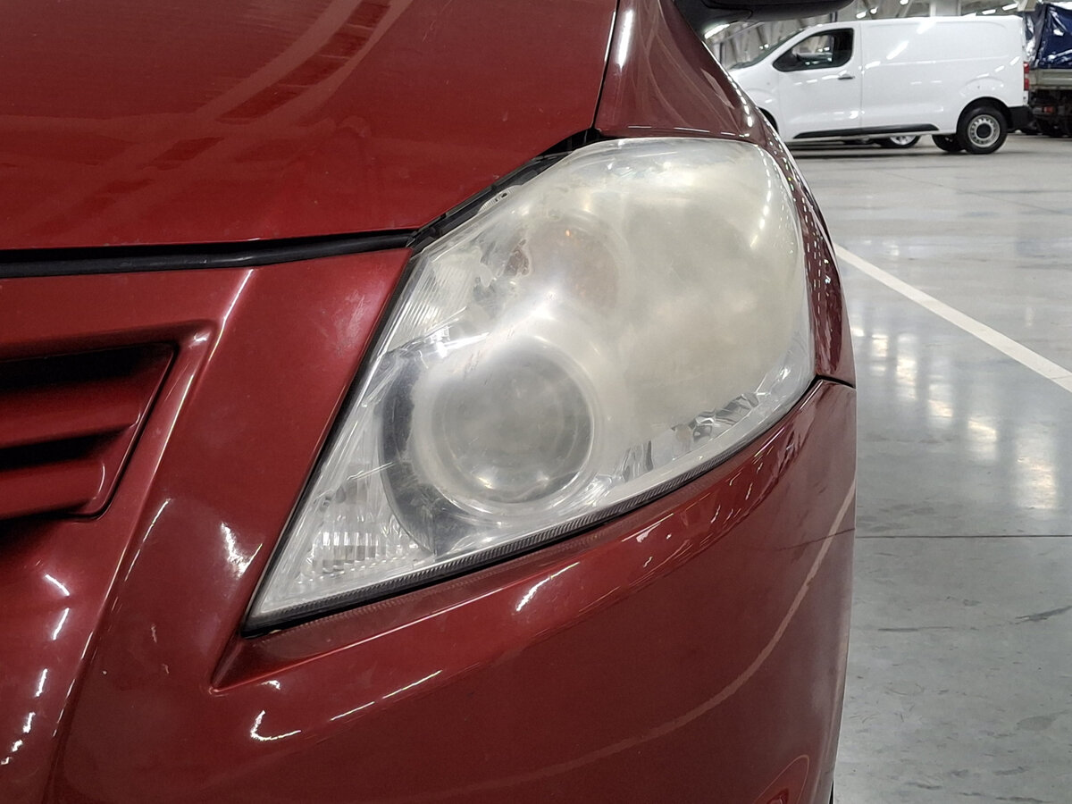 Toyota Auris с пробегом — 2010 год. Фото: #15