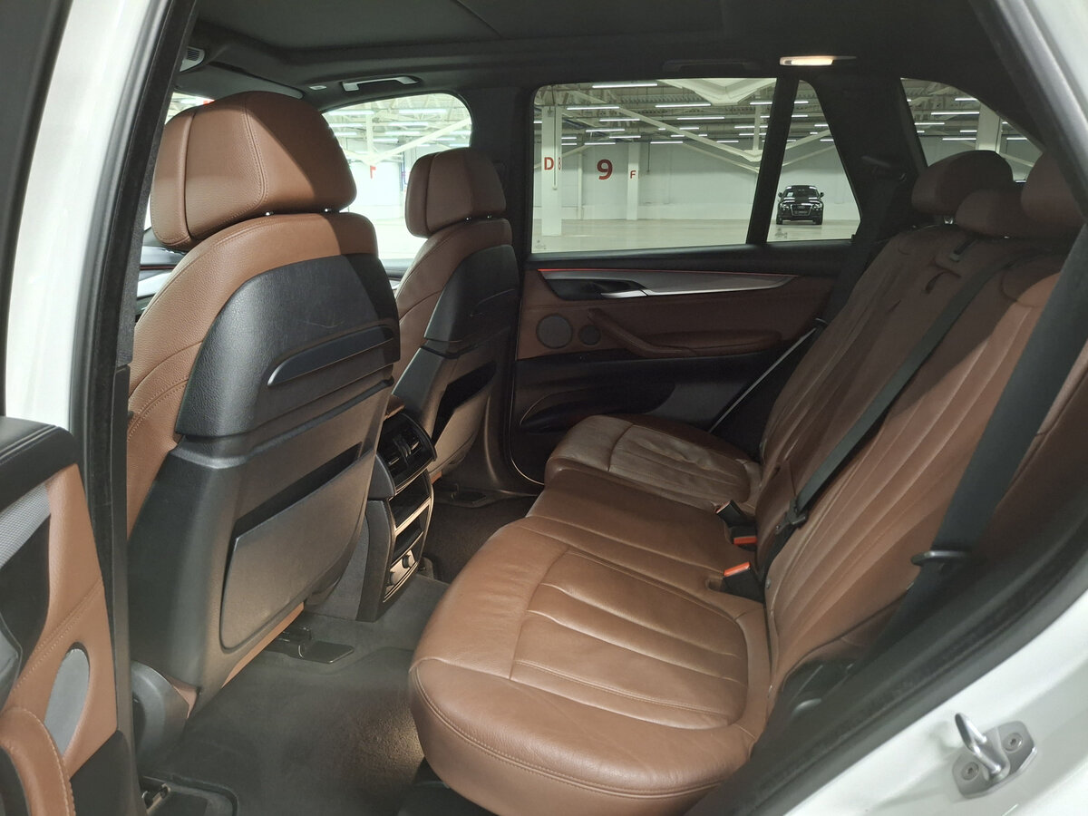 BMW X5 с пробегом — 2016 год. Фото: #11