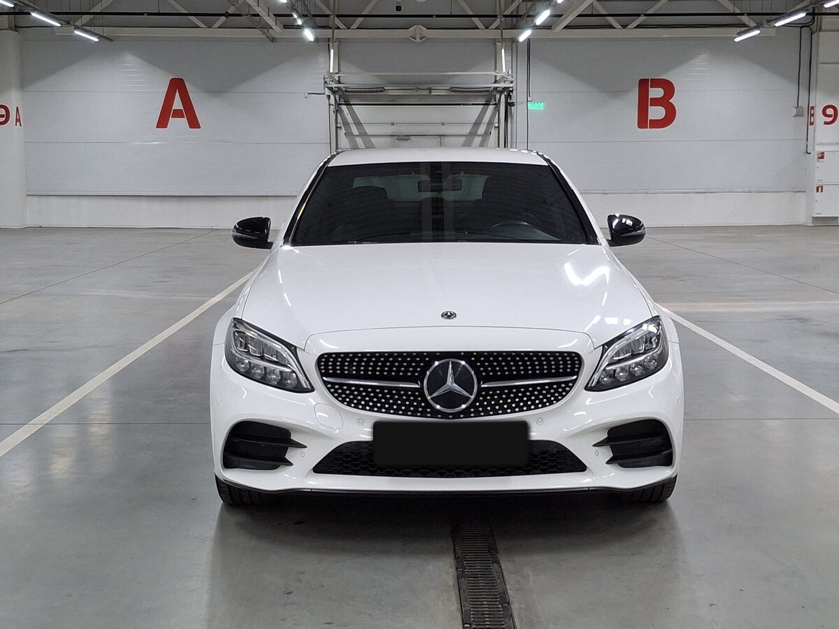 Mercedes-Benz C-Класс с пробегом — 2018 год. Фото: #1