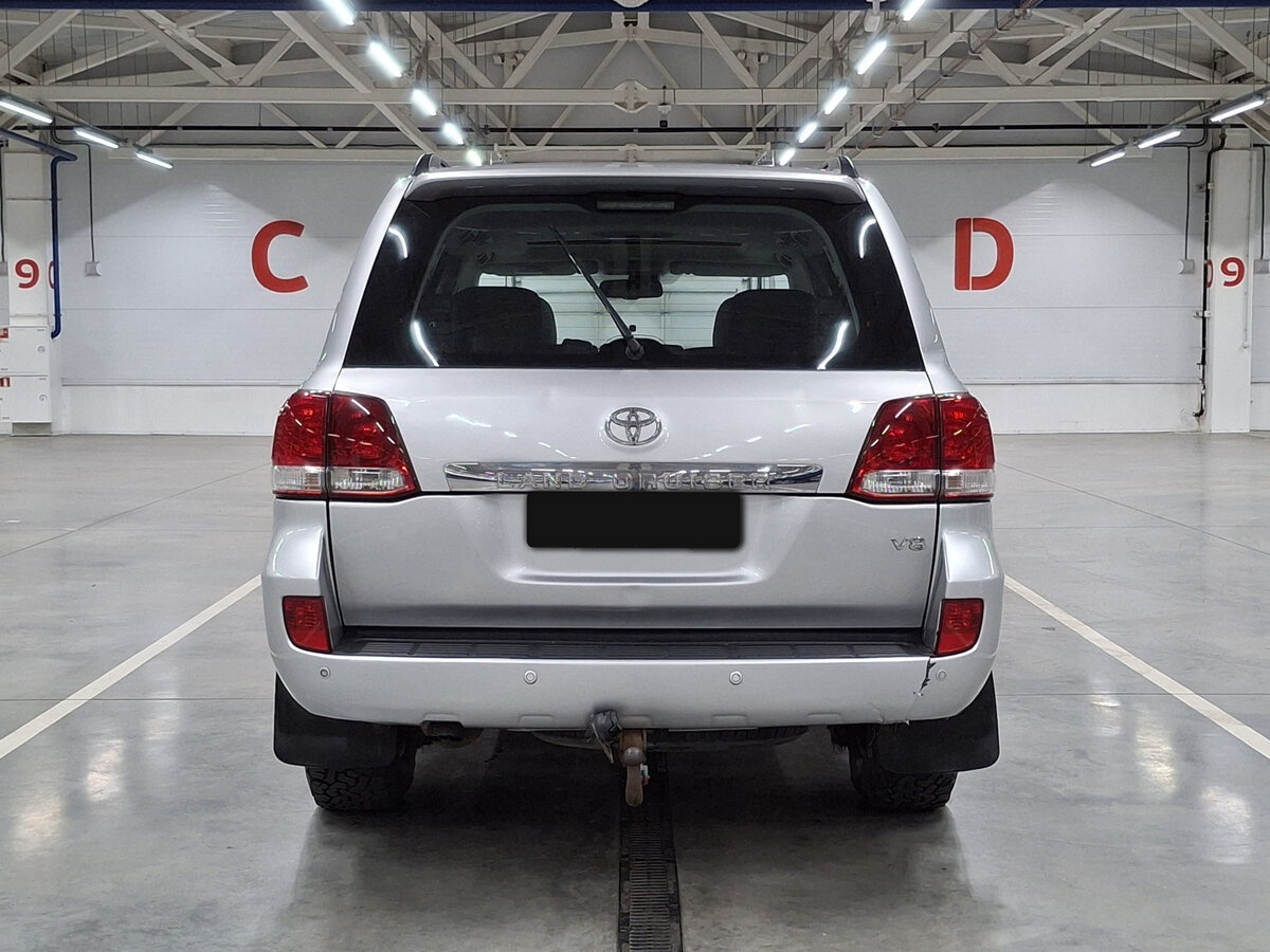 Toyota Land Cruiser с пробегом — 2008 год. Фото: #5