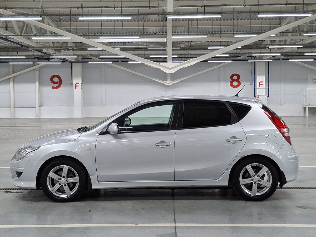 Hyundai i30 с пробегом — 2011 год. Фото: #7