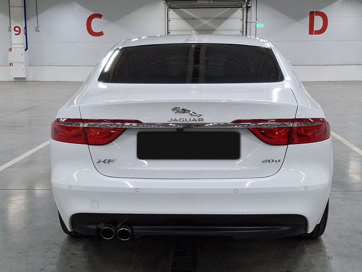 Jaguar XF с пробегом — 2016 год. Фото: #5