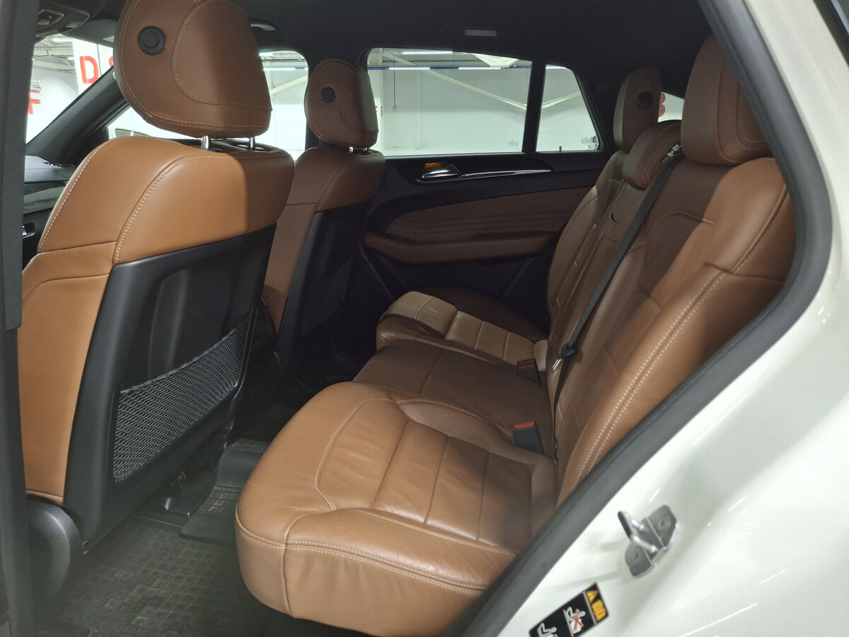 Mercedes-Benz GLE Coupe с пробегом — 2018 год. Фото: #11