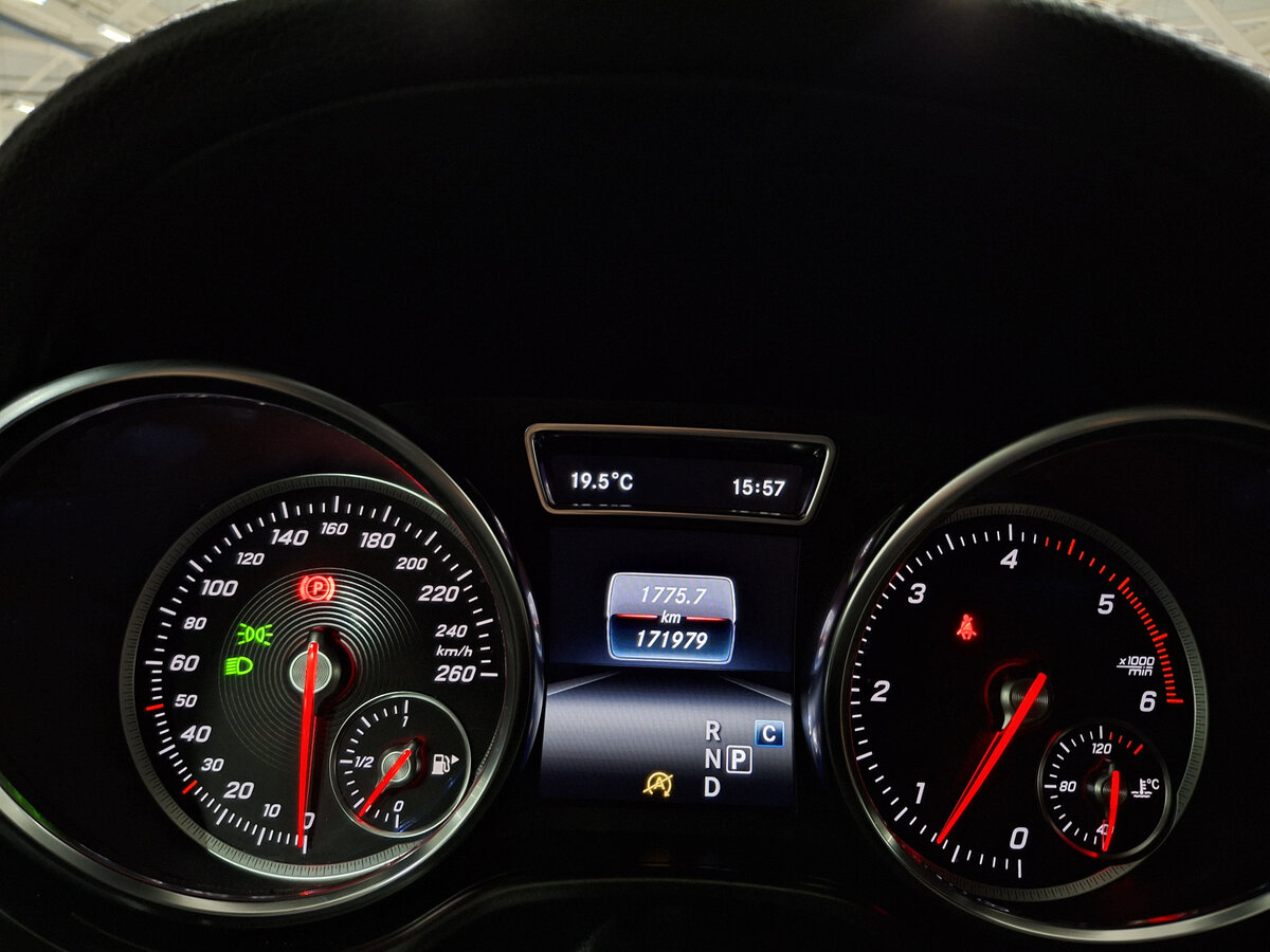 Mercedes-Benz GLE Coupe с пробегом — 2018 год. Фото: #12