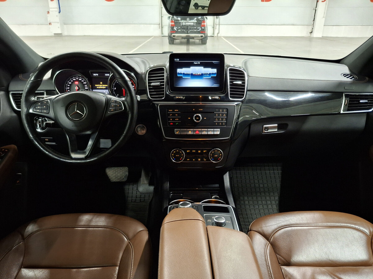 Mercedes-Benz GLE Coupe с пробегом — 2018 год. Фото: #13