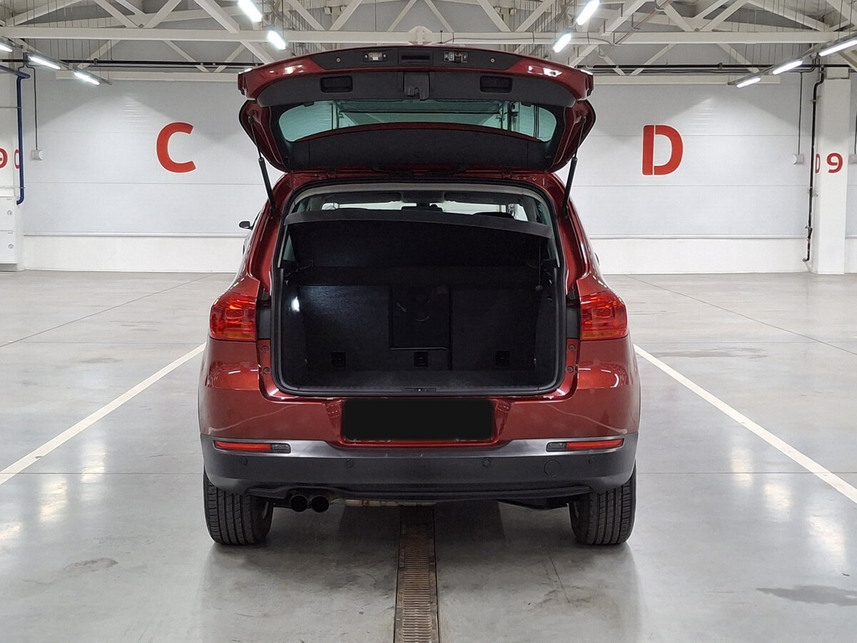 Volkswagen Tiguan с пробегом — 2011 год. Фото: #9