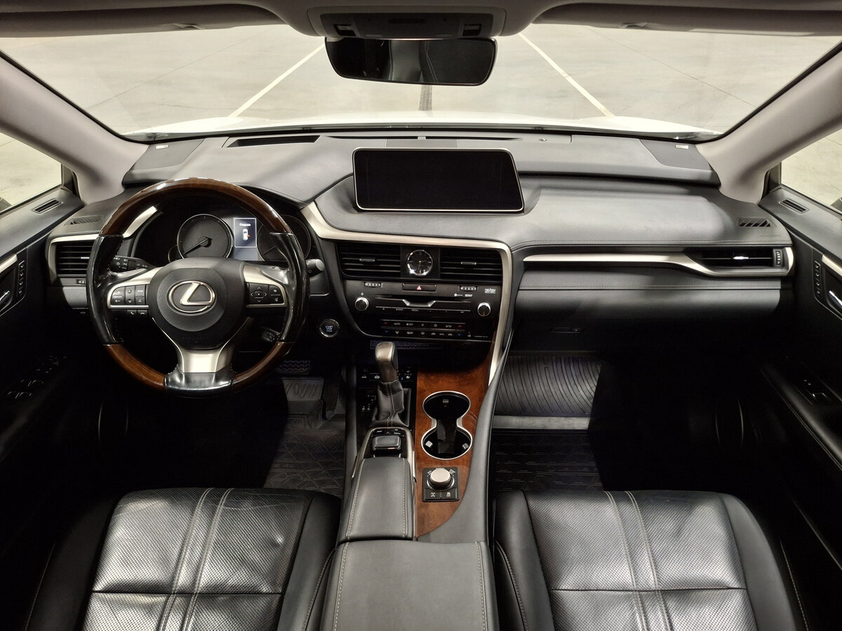 Lexus RX с пробегом — 2016 год. Фото: #13