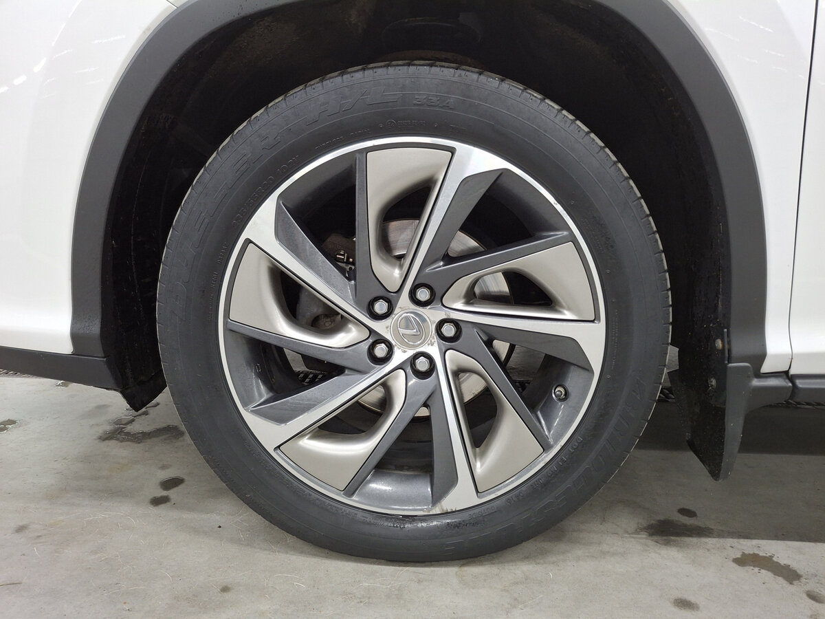 Lexus RX с пробегом — 2016 год. Фото: #17