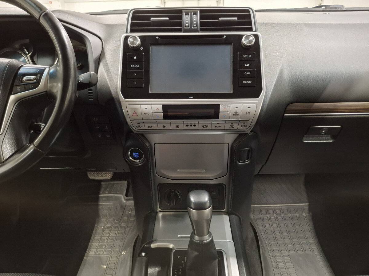 Toyota Land Cruiser Prado с пробегом — 2019 год. Фото: #14