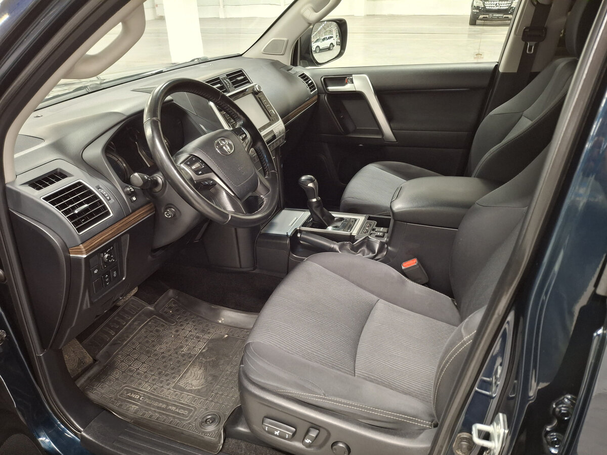Toyota Land Cruiser Prado с пробегом — 2019 год. Фото: #15