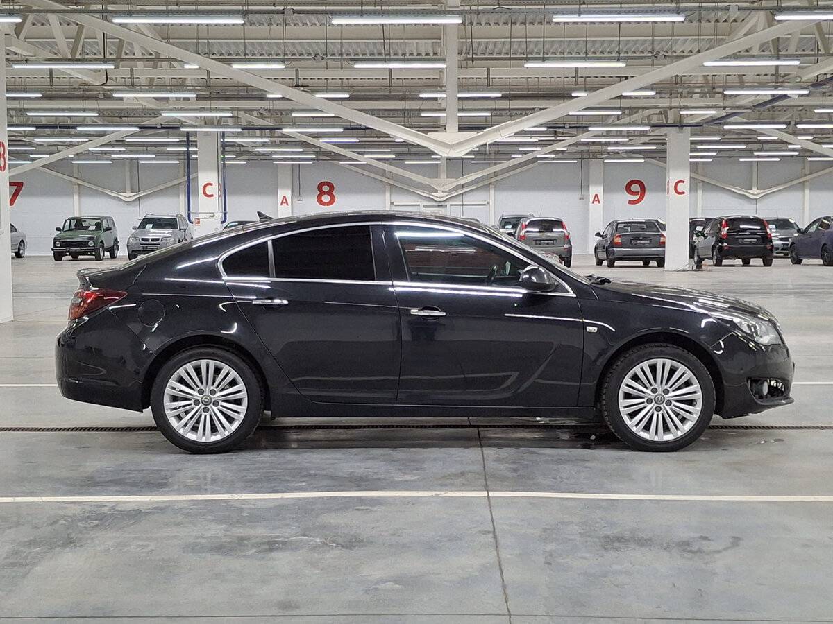 Opel Insignia с пробегом — 2014 год. Фото: #3