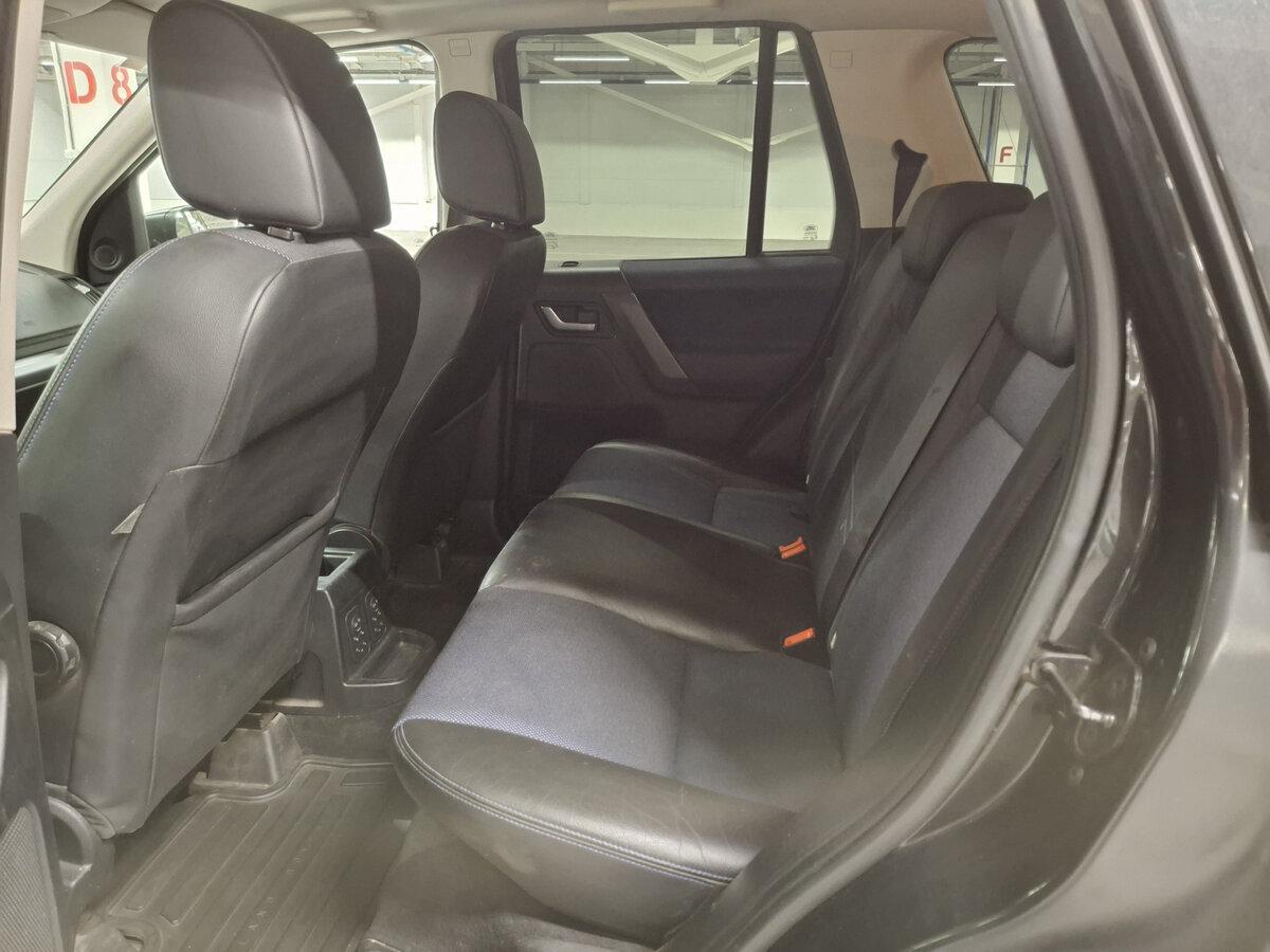 Land Rover Freelander с пробегом — 2008 год. Фото: #11