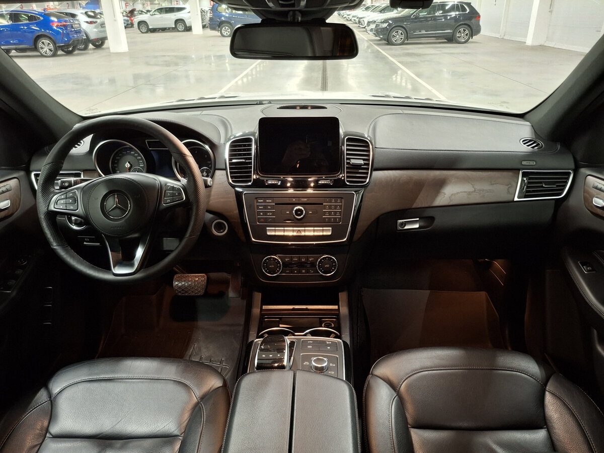 Mercedes-Benz GLS с пробегом — 2017 год. Фото: #13