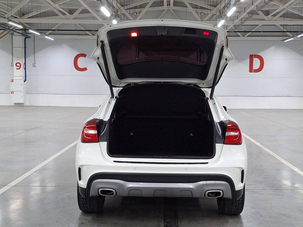 Mercedes-Benz GLA с пробегом — 2016 год. Фото: #9