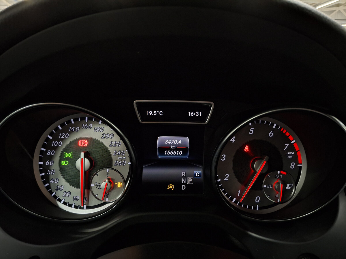 Mercedes-Benz GLA с пробегом — 2016 год. Фото: #12