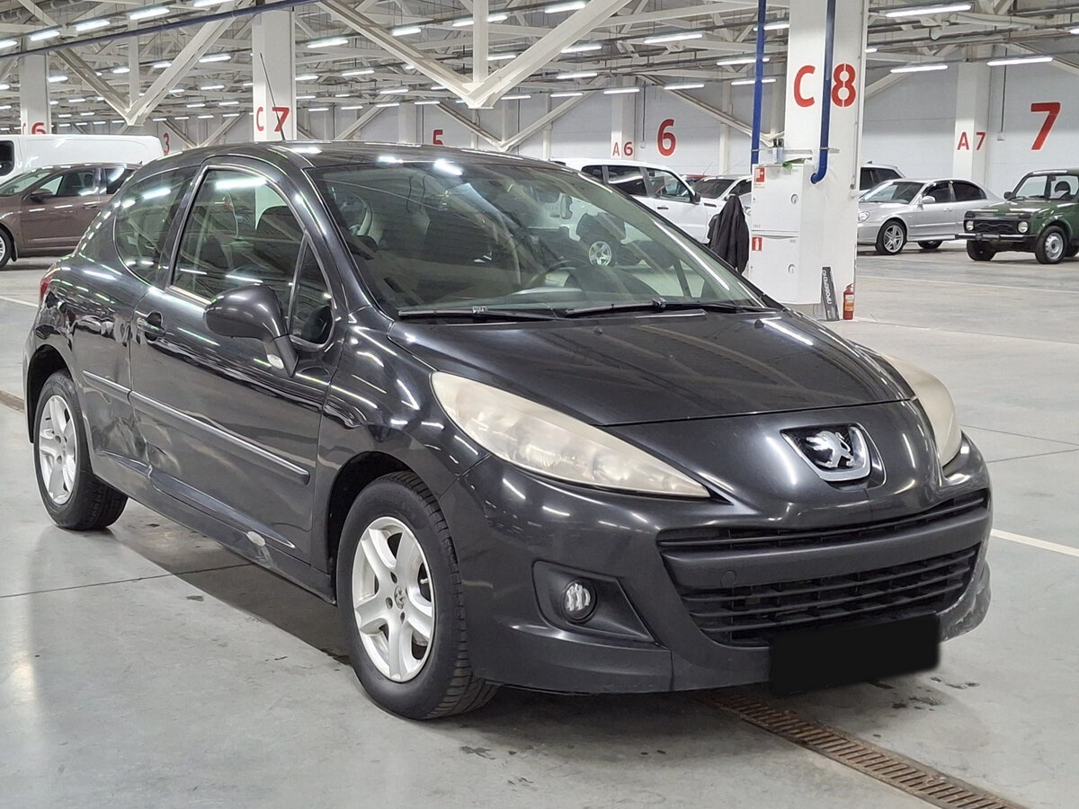 Peugeot 207 с пробегом — 2010 год. Фото: #2
