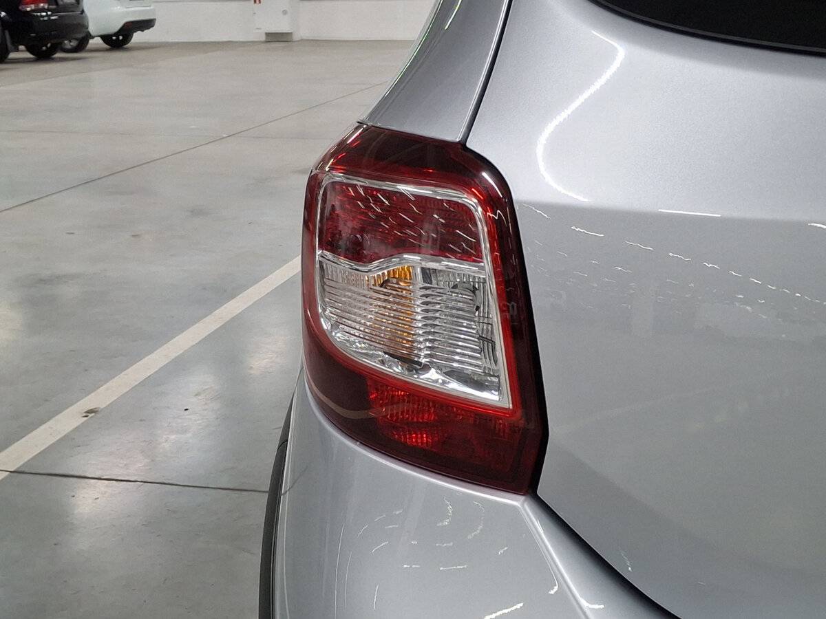 Renault Sandero с пробегом — 2021 год. Фото: #8