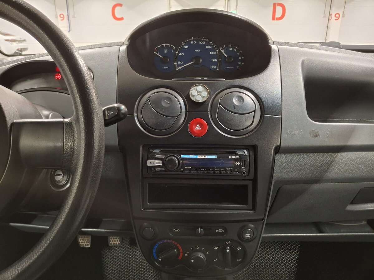 Chevrolet Spark с пробегом — 2007 год. Фото: #14